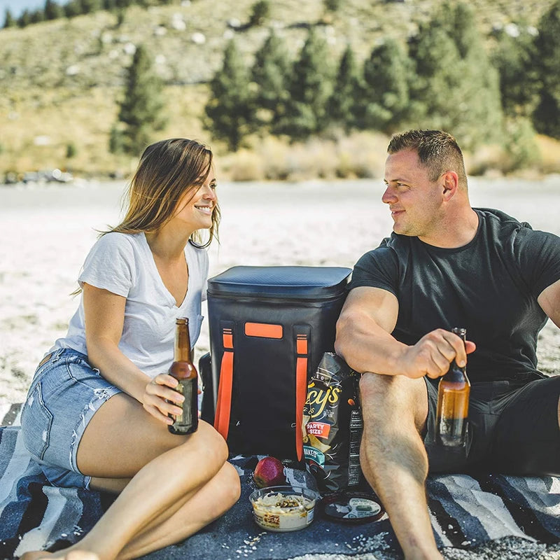 INSULATED COOLER BAG